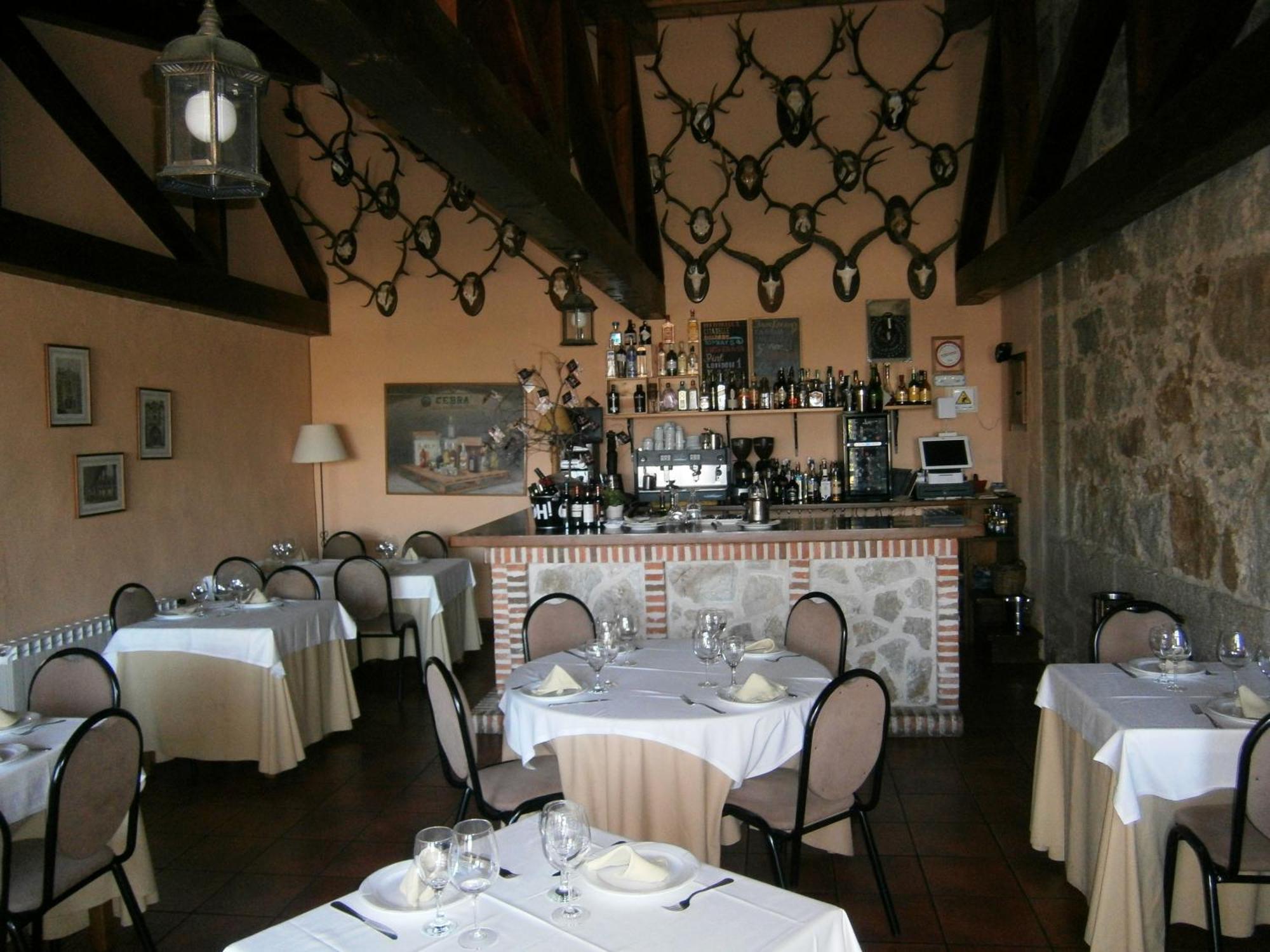 Hotel El Castrejon Cebreros Zewnętrze zdjęcie